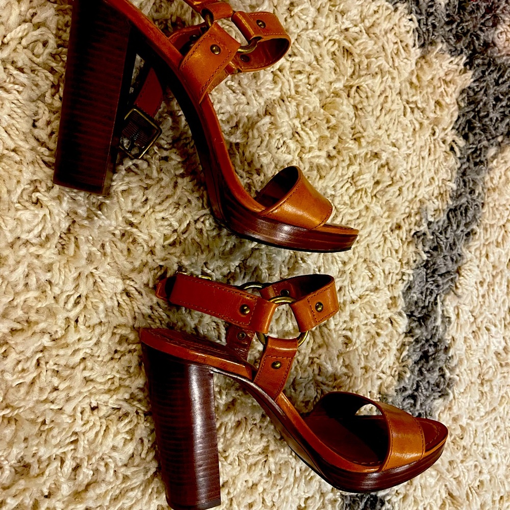 Frye Sarah harness sandals 38.5